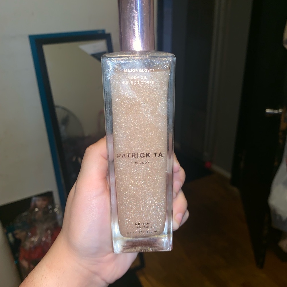 Patrick Ta Major Glow Body Oil- A Dream